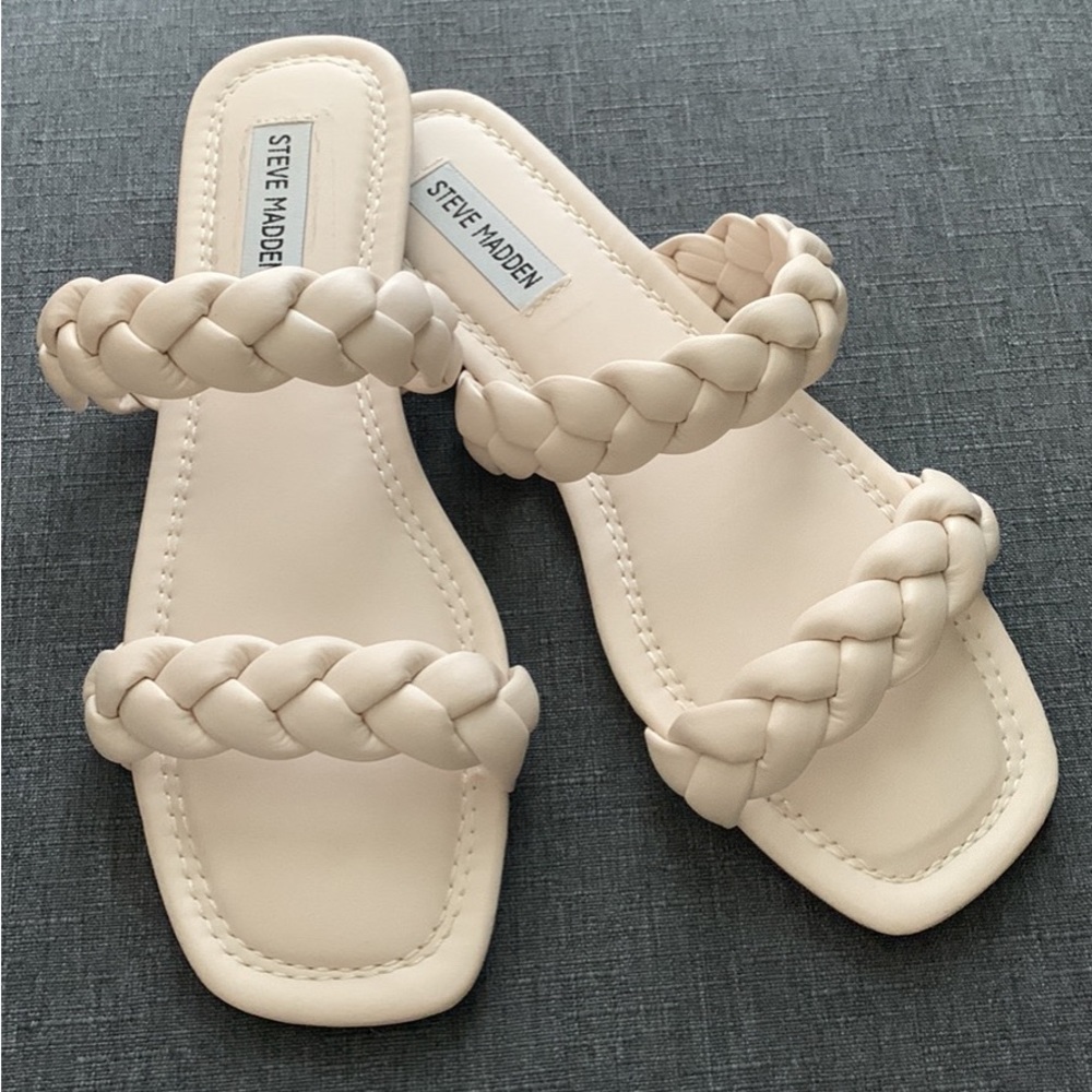 Steve Madden sandals